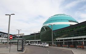 Port Inn Hotel  3*